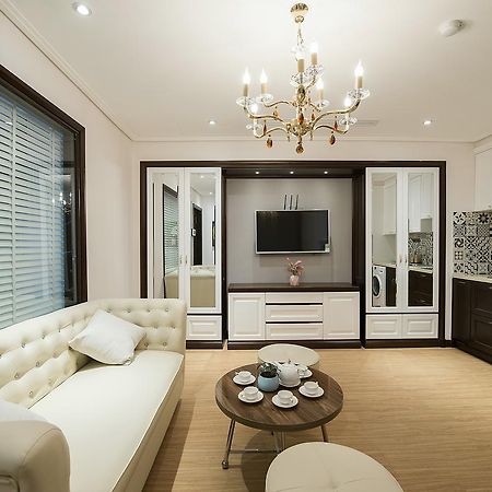 Hong Gia Tue Apartment Ханой Экстерьер фото